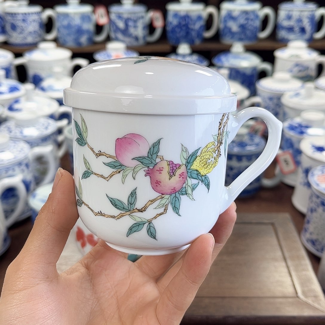 景德镇陶瓷马克杯带盖