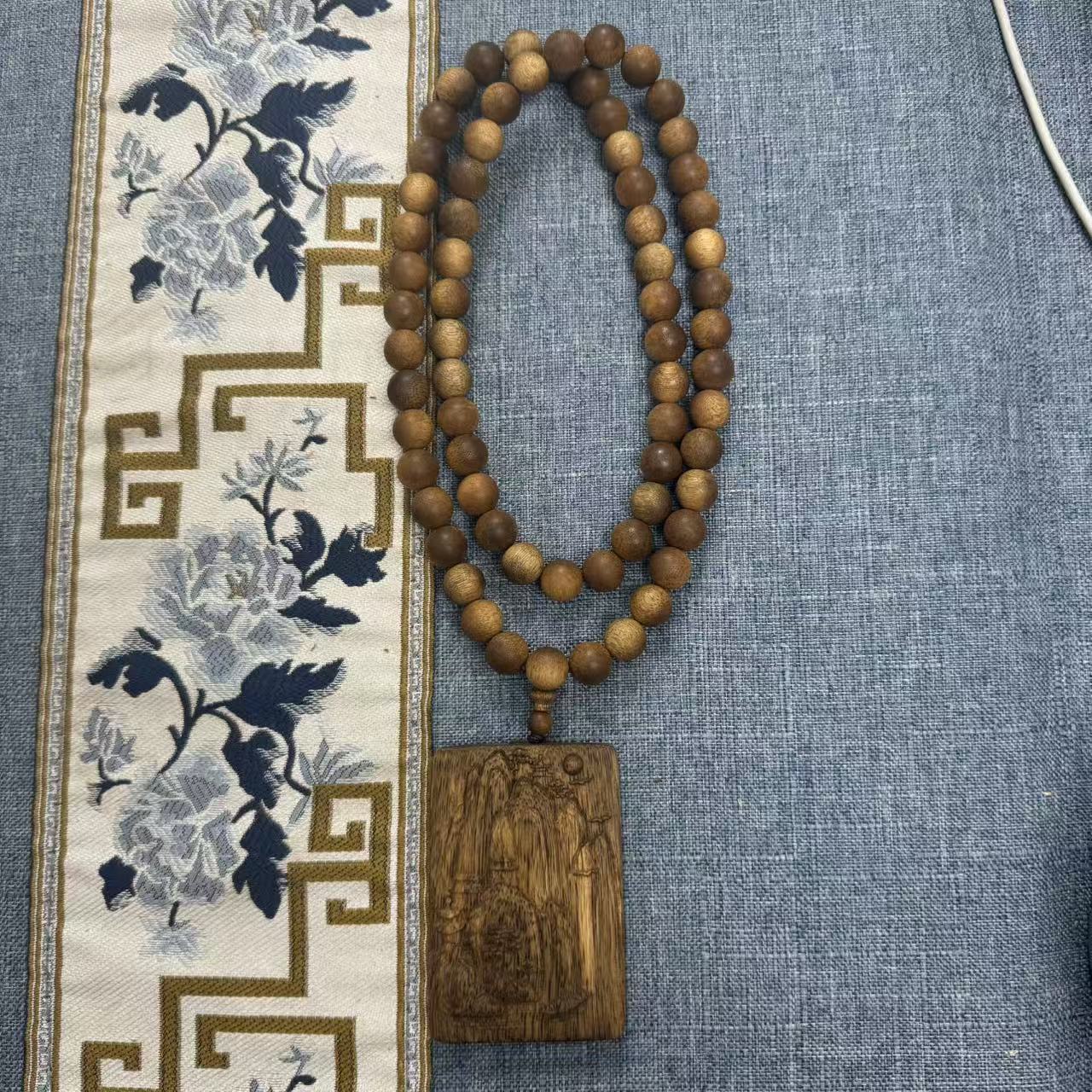 沉香11    白奇吊坠多样性发货—j05