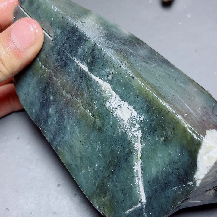 和田玉未镶嵌珠宝奇石