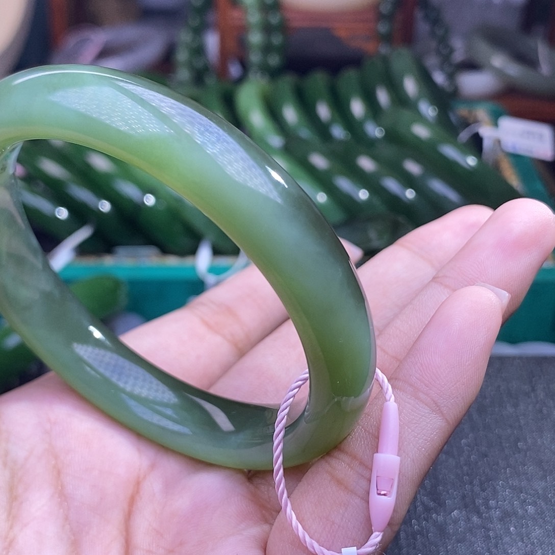 和田玉碧玉猫眼老矿料冰底手镯57未镶嵌