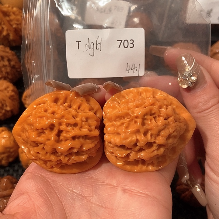 文玩核桃吊坠官帽44