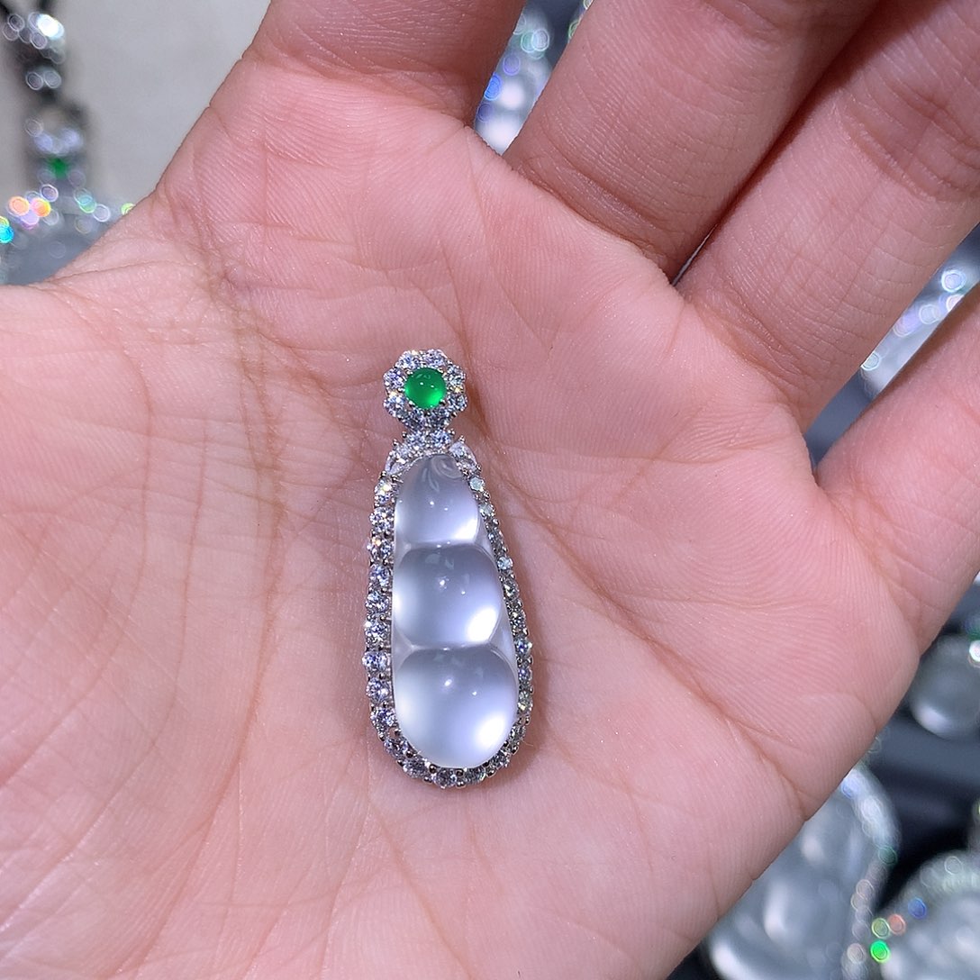 石英质玉颈饰银S925镶嵌有*白33