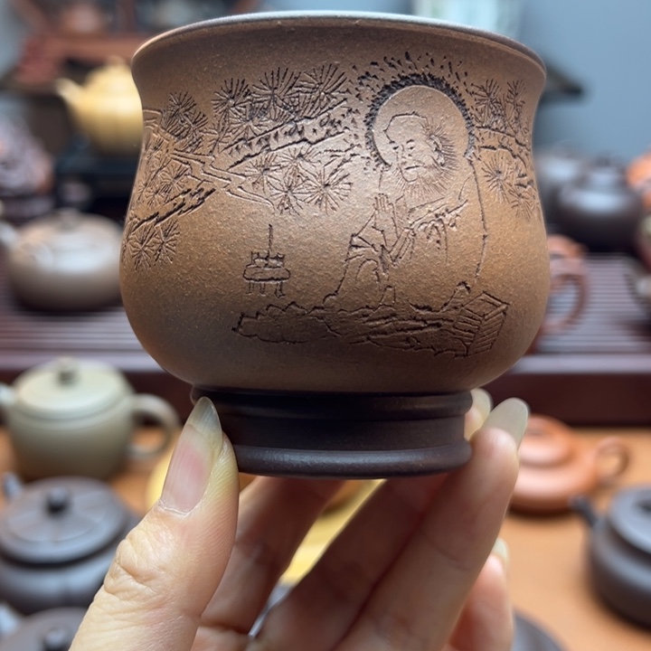 紫砂等手工艺品和艺术作品