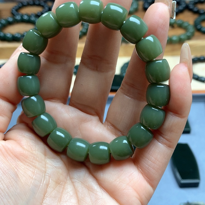 和田玉手链未镶嵌逍*鱼