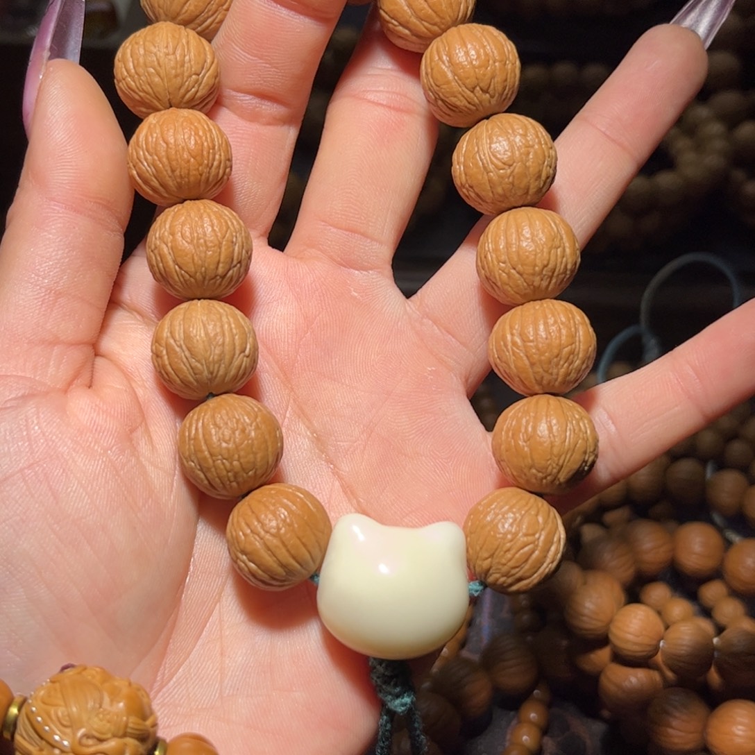 猴头核桃吊坠16精选凤羽手持全品无瑕无药无修