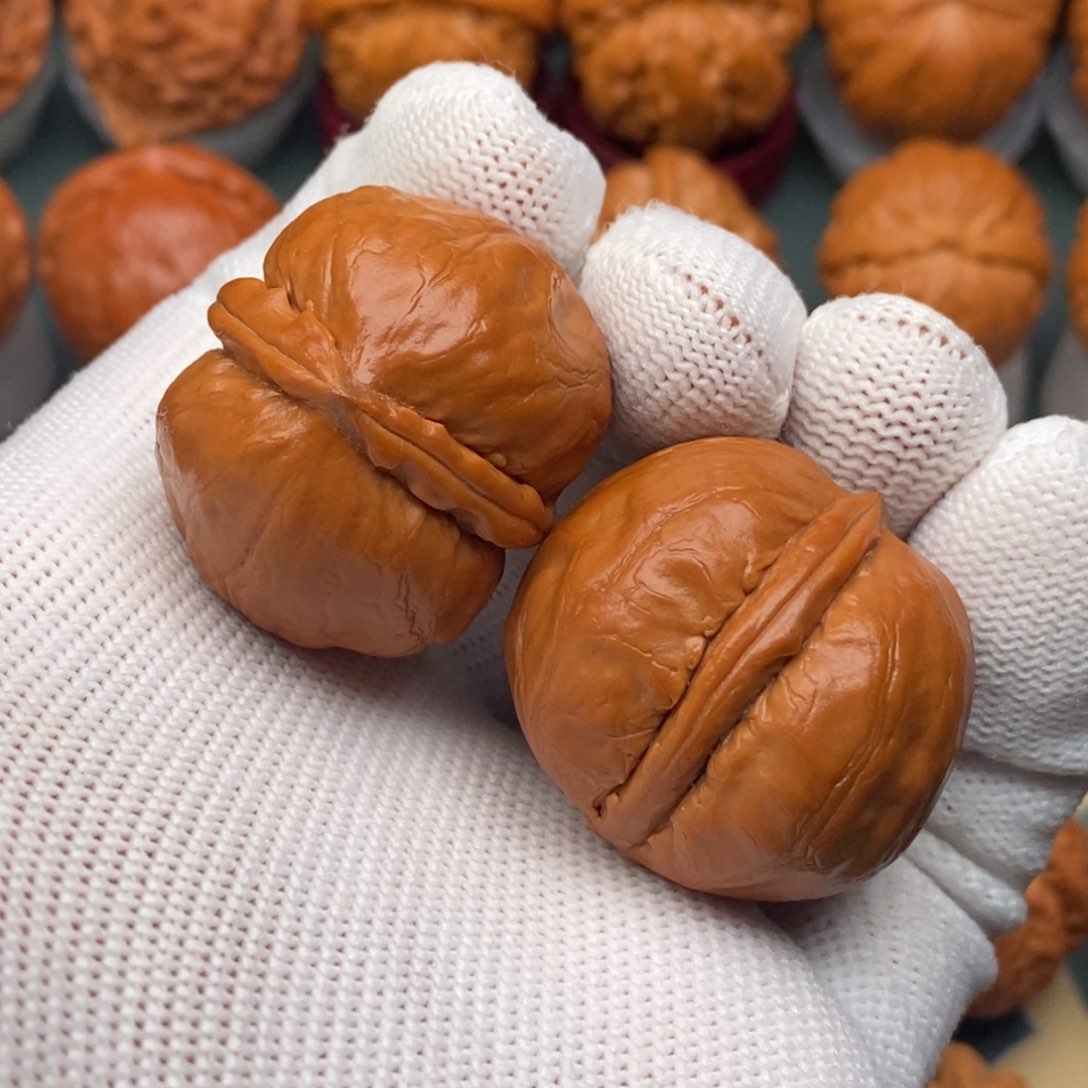 把件文玩核桃龙胆元宝