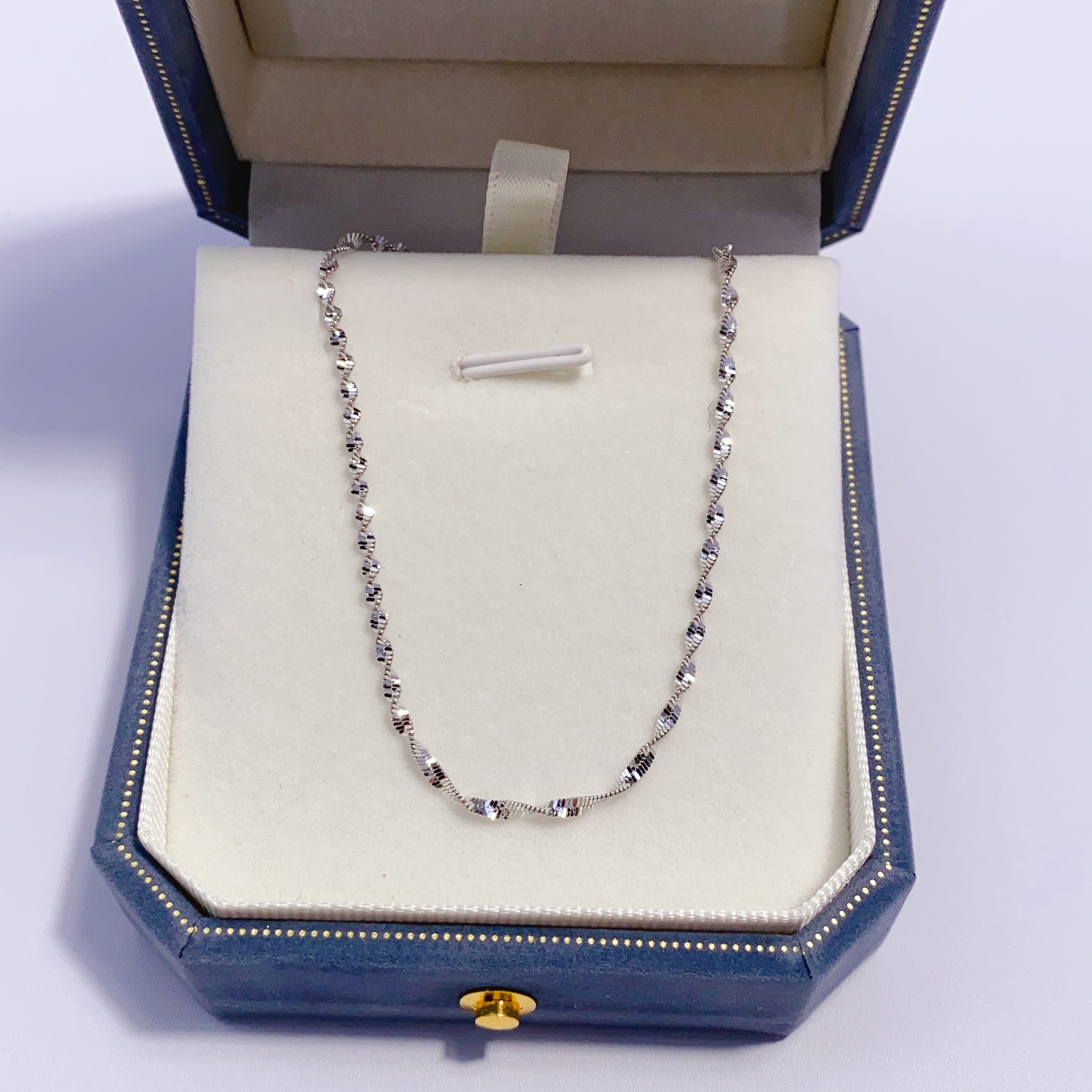 Pt950铂金扭扭蛇骨链45长4.6克蛇骨项链单戴