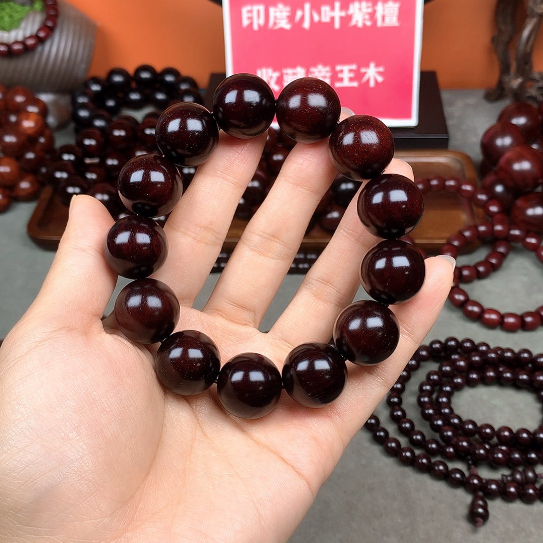 木宝阁小叶紫檀手串，尺寸18mm（现货实拍）