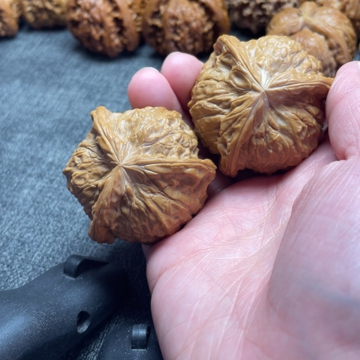 手工三棱南瓜墩三棱