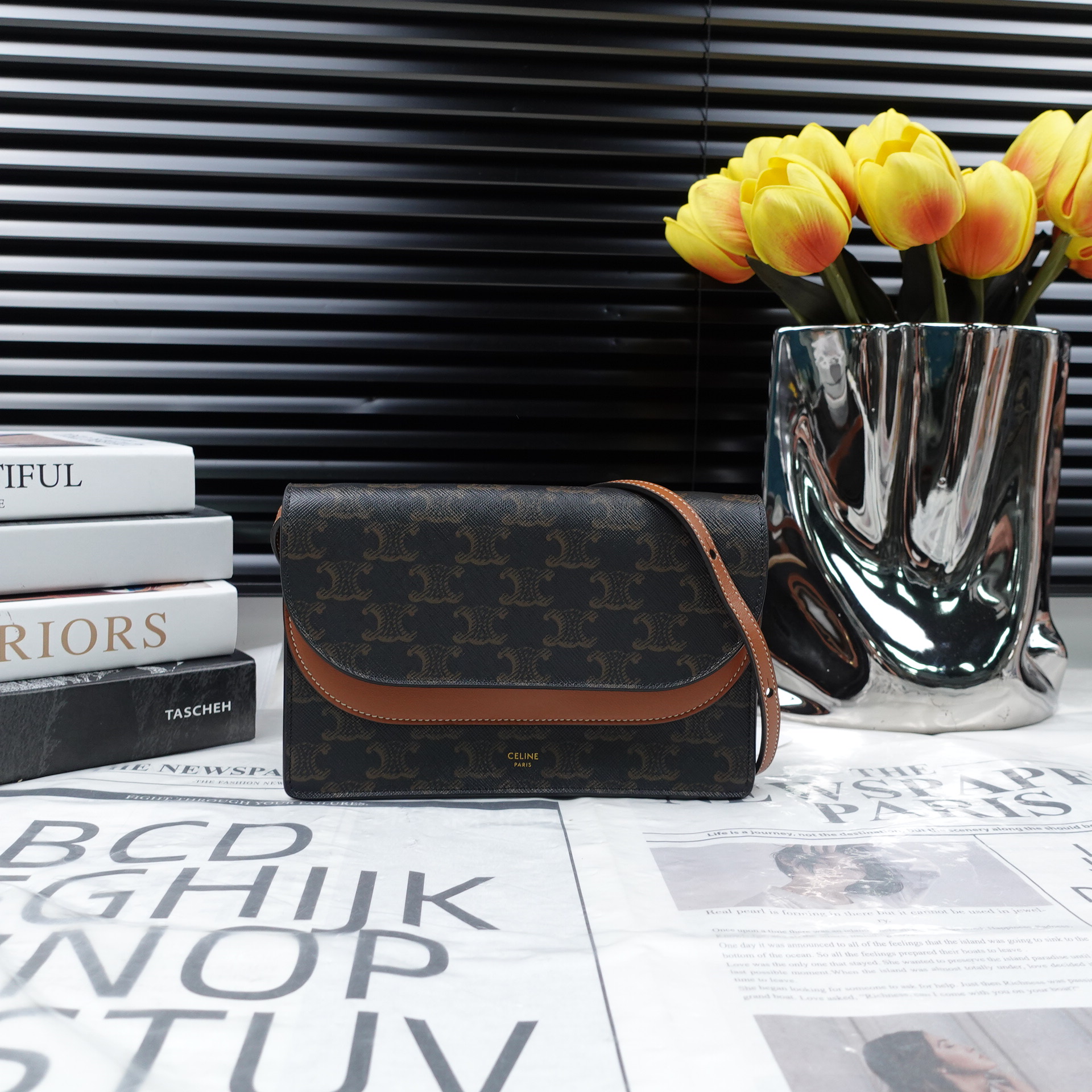 95新 Celine/思琳 单肩包/T10313879