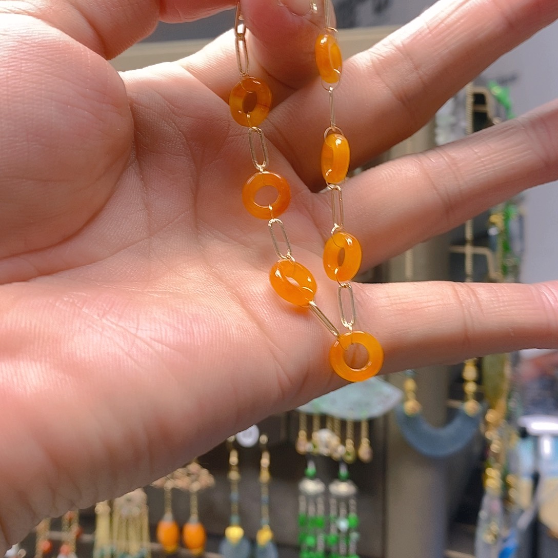 未镶嵌翡翠耳饰翡翠