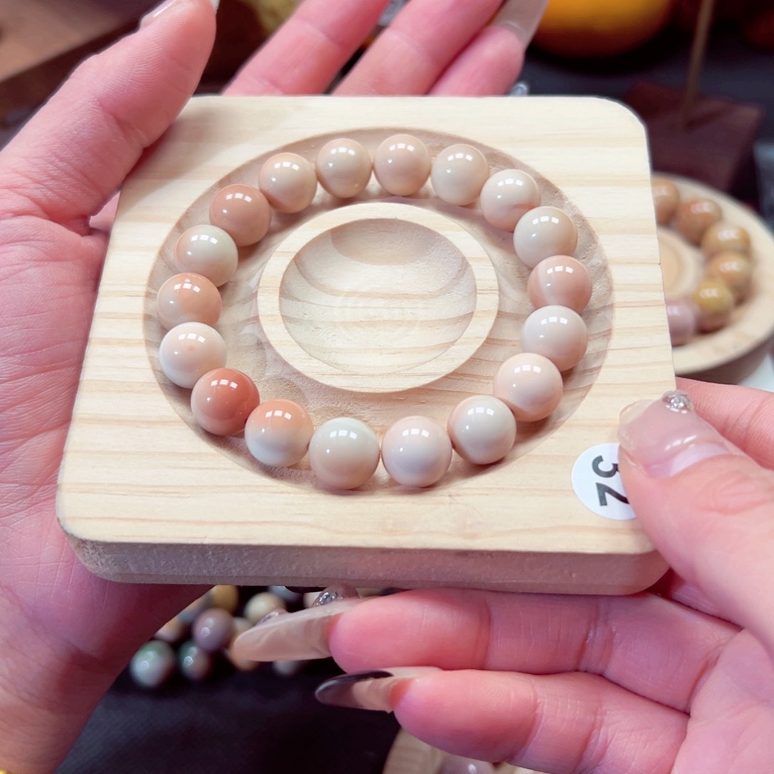 石英质玉手链未镶嵌m****g80