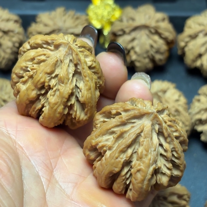 高***贸吊坠文玩核桃秦岭灯笼13