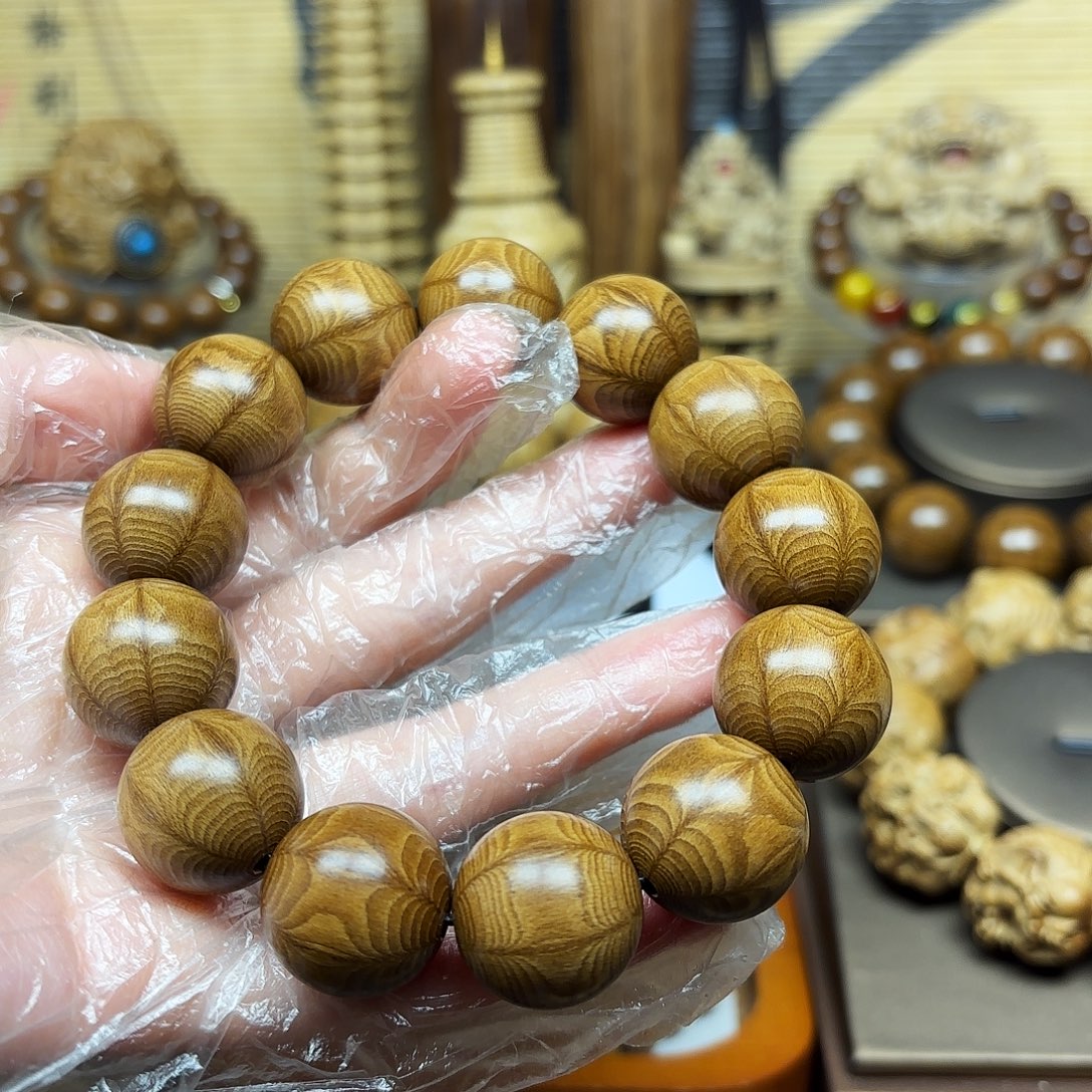 嘻***…手串/手链六道木六道木手串1.8