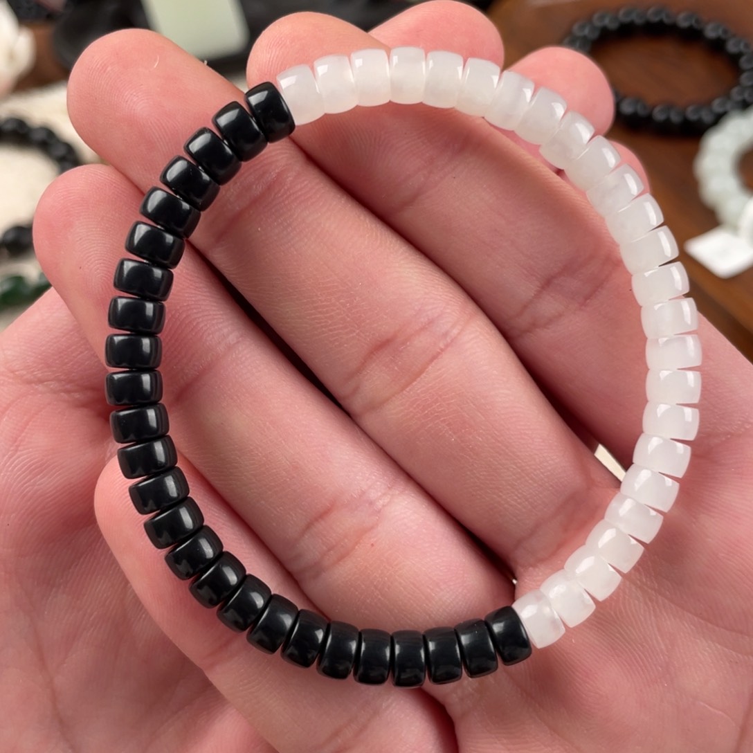 未镶嵌手串和田玉