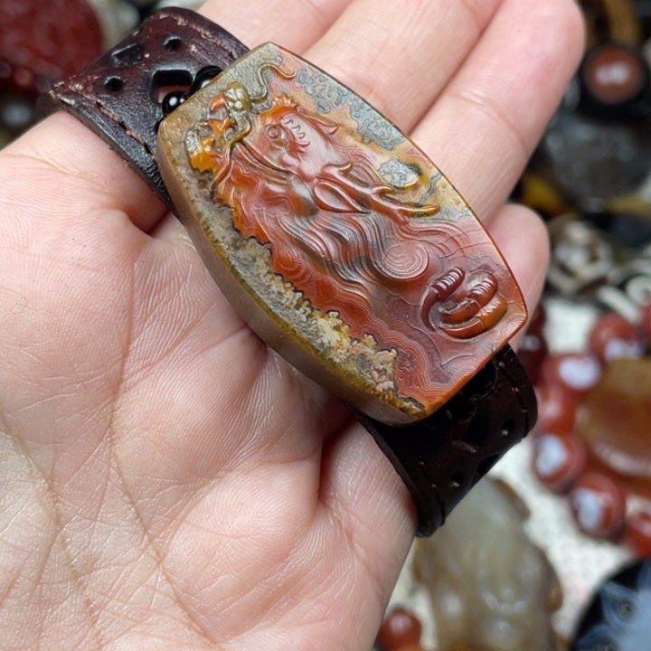 珍***米玛瑙/玉髓未镶嵌颈饰