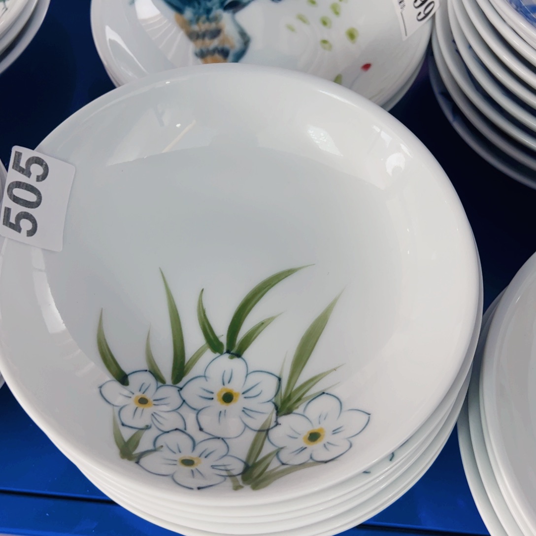 景德镇陶瓷手工手绘制作