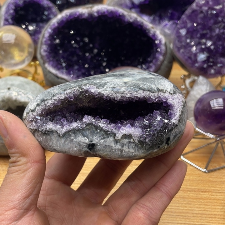 紫晶钱袋子全抛未镶嵌