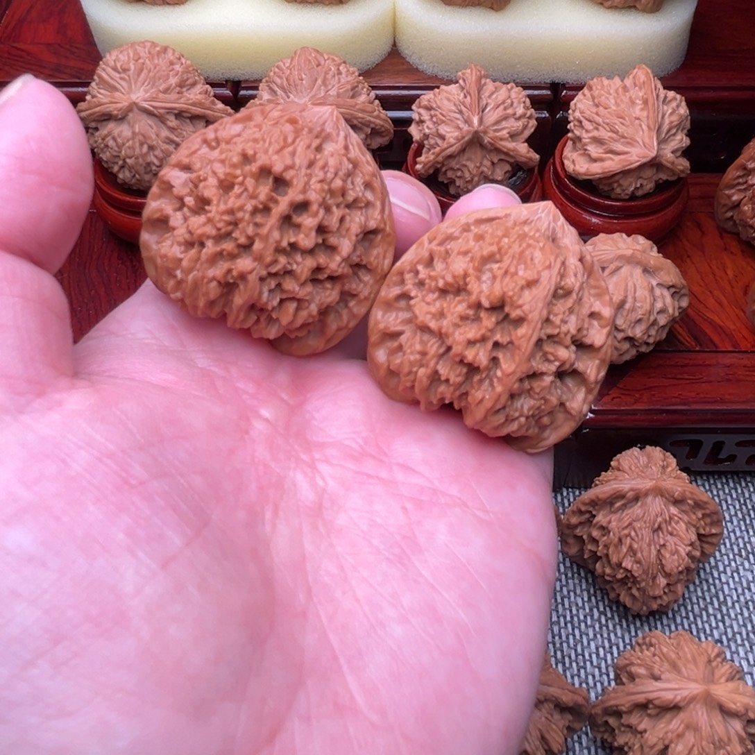 文玩核桃吊坠满天星41尺