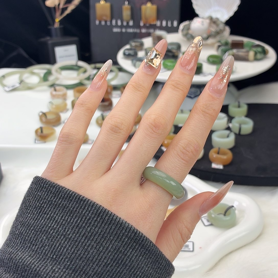 和田玉（糖玉）未镶嵌戒指j160奶蓝泥鳅背16.8