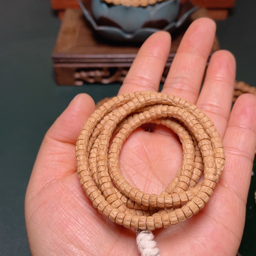 吊坠柏香籽/百香籽药片