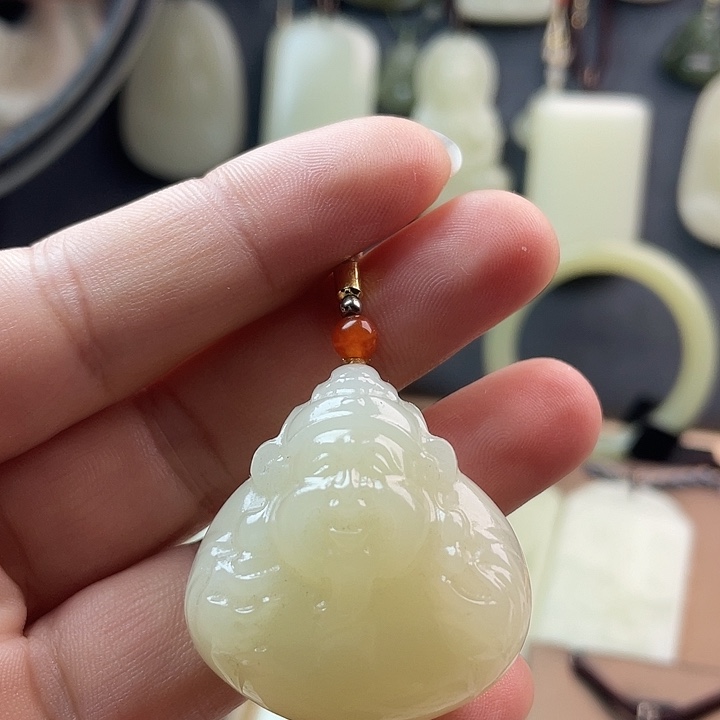 立体财神圆润饱满