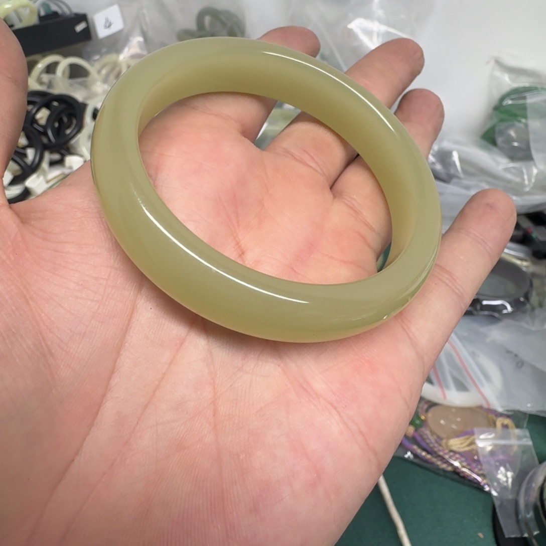 和田玉（青玉）手镯未镶嵌朵**果105号手镯60圈口