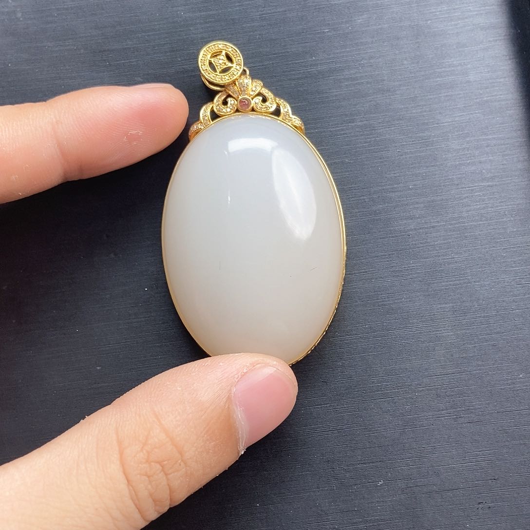 未镶嵌和田玉挂件