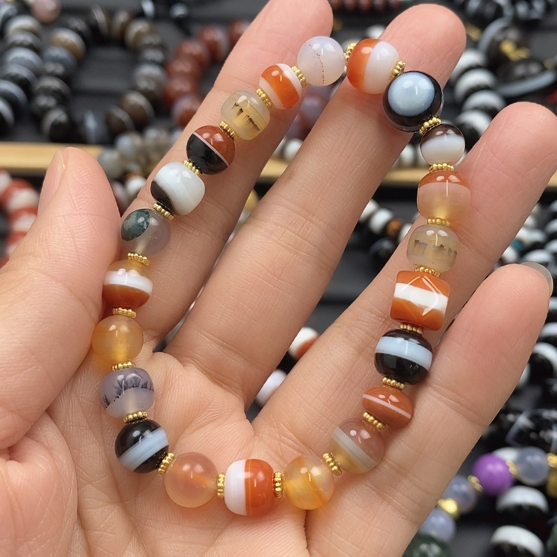 玛瑙/玉髓玛瑙手串未镶嵌