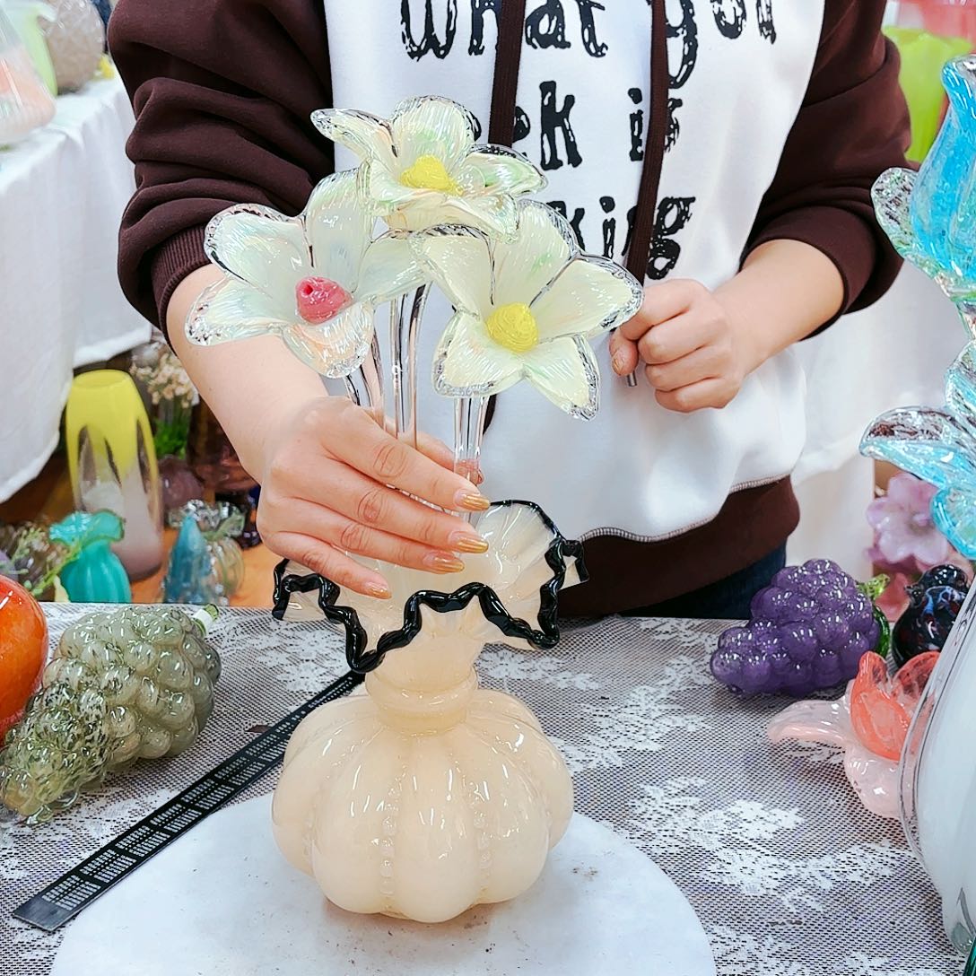 福利不退不换琉璃花瓶艺术品