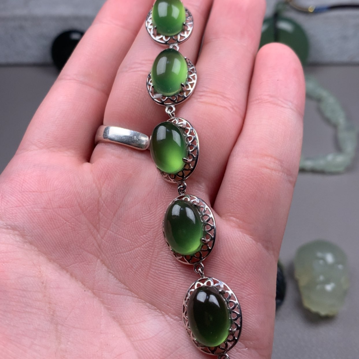 【闪购商品】未镶嵌蛇纹石玉岫玉让*ɞ