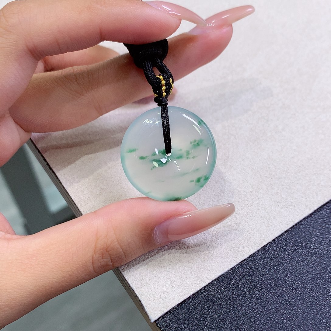 翡翠未镶嵌吊坠(不含链)25.9-5.8