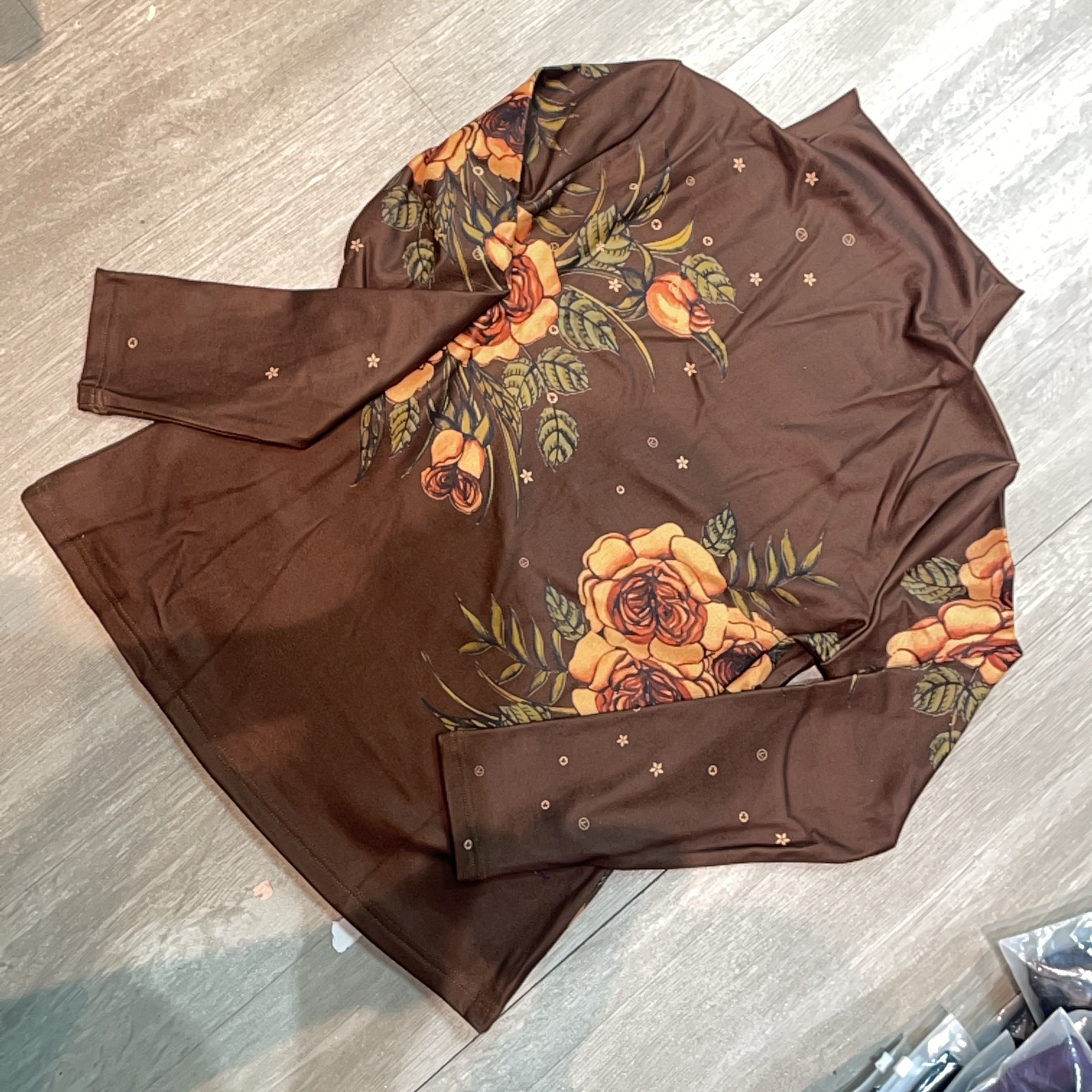 半高领三朵黄花亲肤舒适长袖T恤衫-果梓513