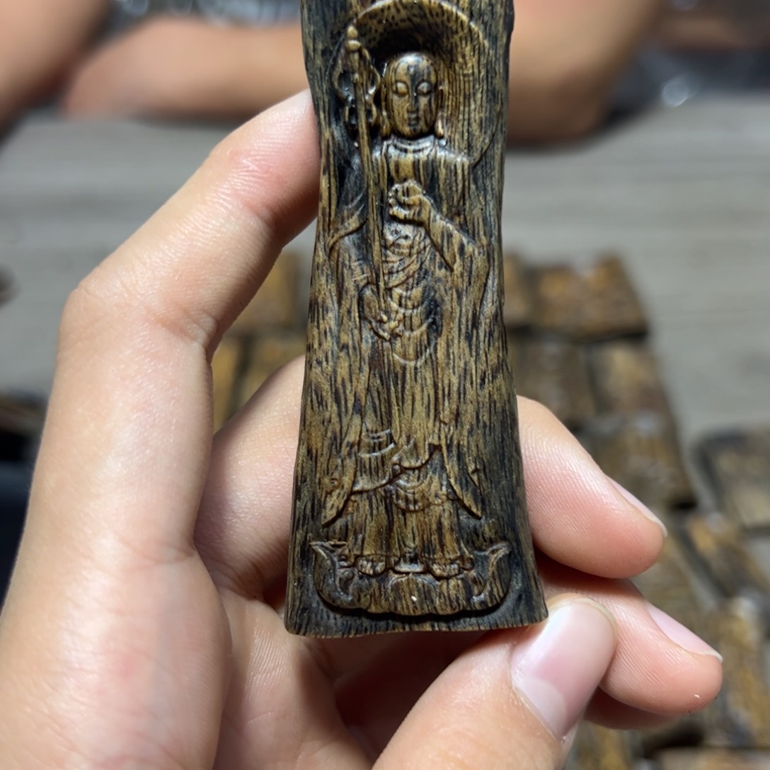 沉香木吊坠糖结牌牌18克