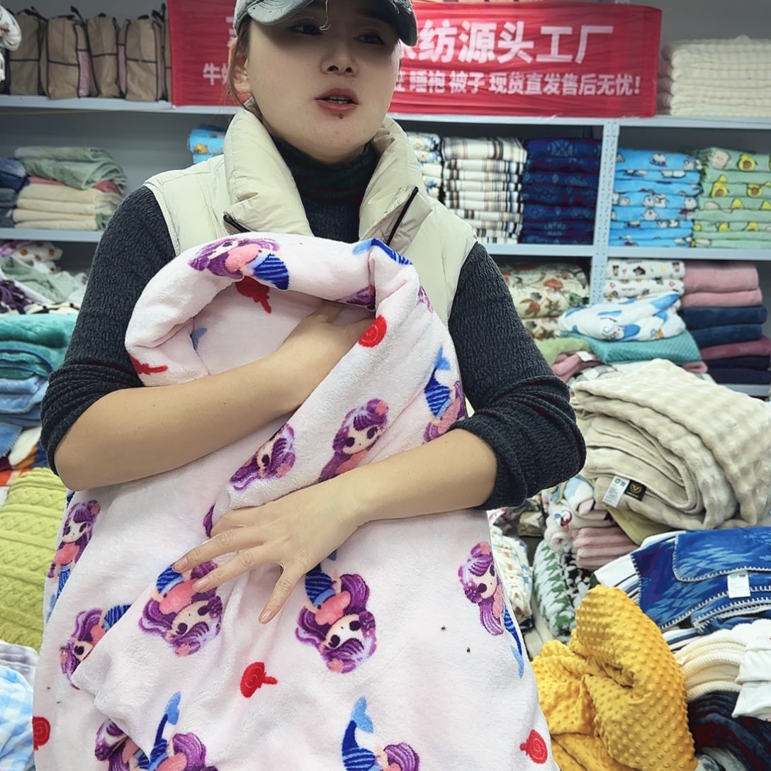 羊驼毛180.200牛奶绒被套