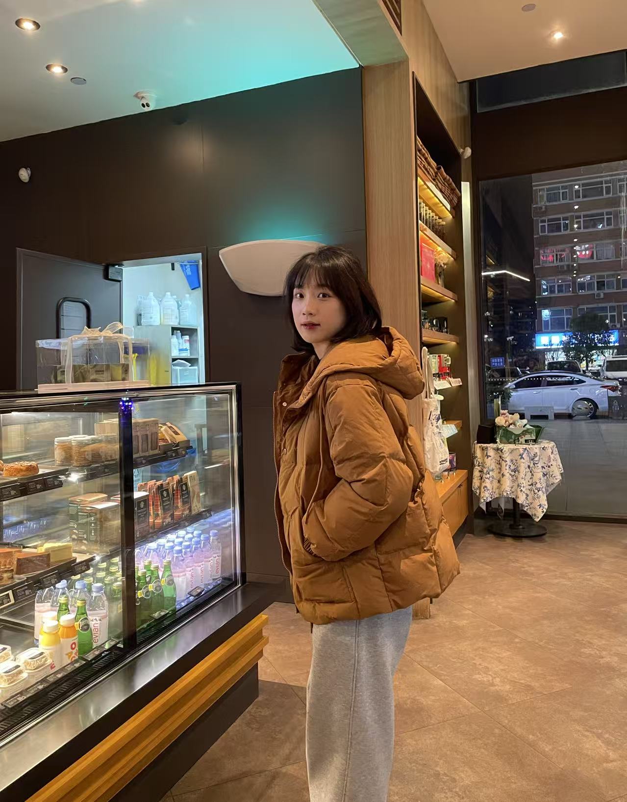  Sevbasks 七七家韩版  东大门两色中长版两色连帽飘带方棱羽绒服