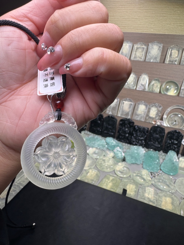 纯天然岫玉高冰平安花