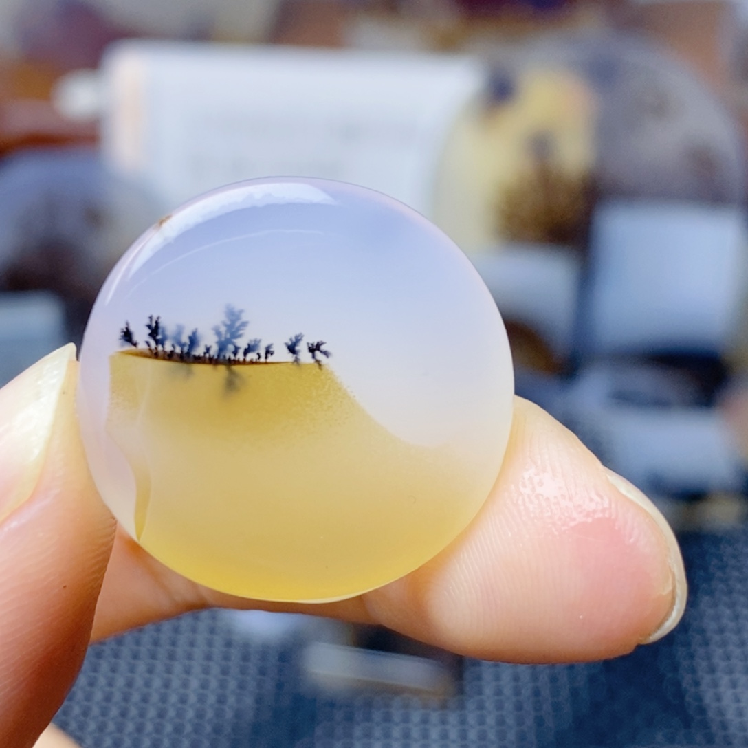 玛瑙/玉髓未镶嵌珠宝奇石