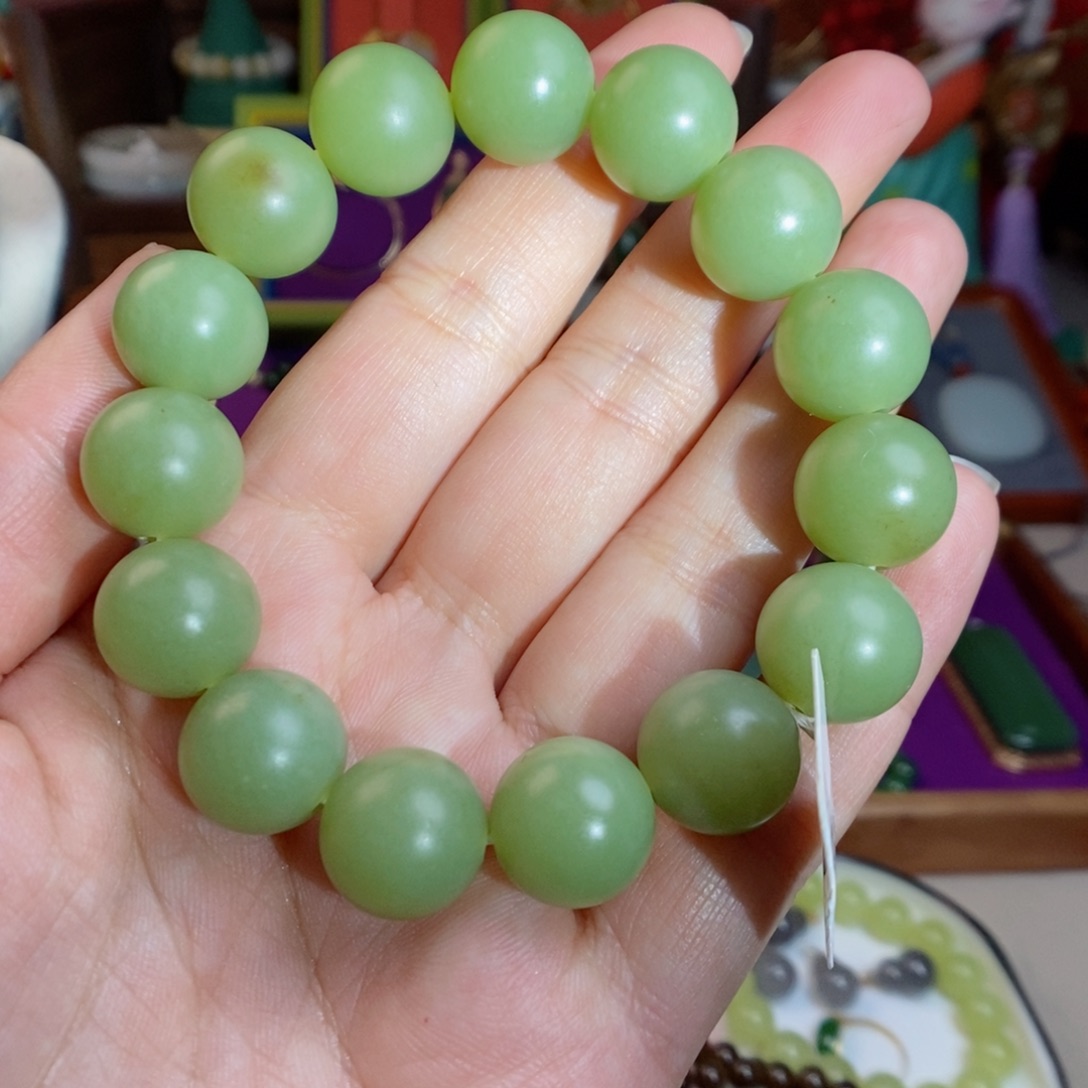 和田玉手链未镶嵌14沙枣青青梅色