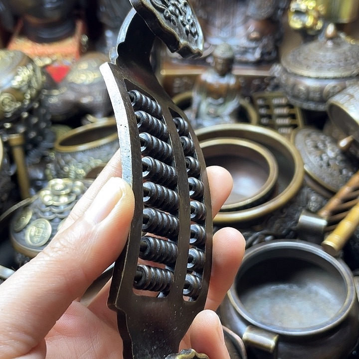 全是铜铜铜器铜器