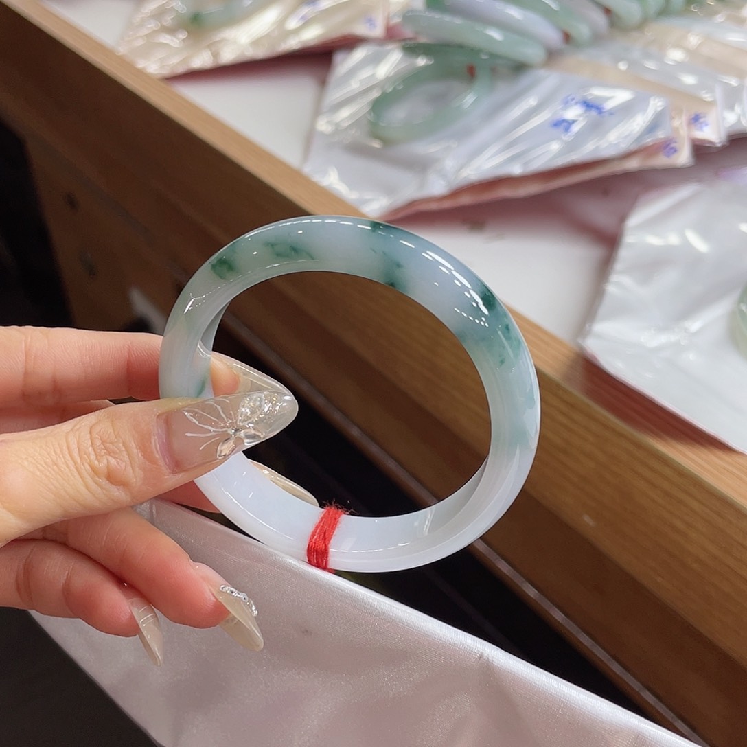 翡翠手镯未镶嵌165 号链接