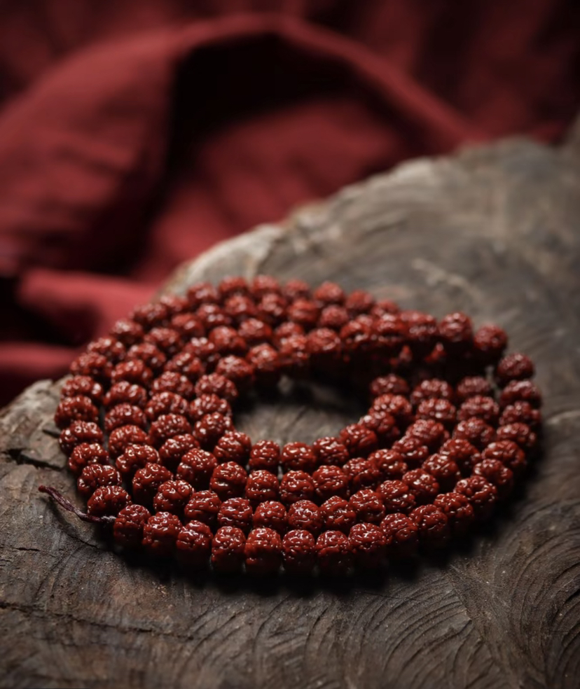 六瓣金刚菩提玉化树王108颗   (素)