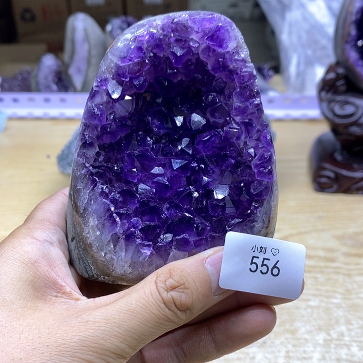 未镶嵌紫晶大型摆件（非配饰）