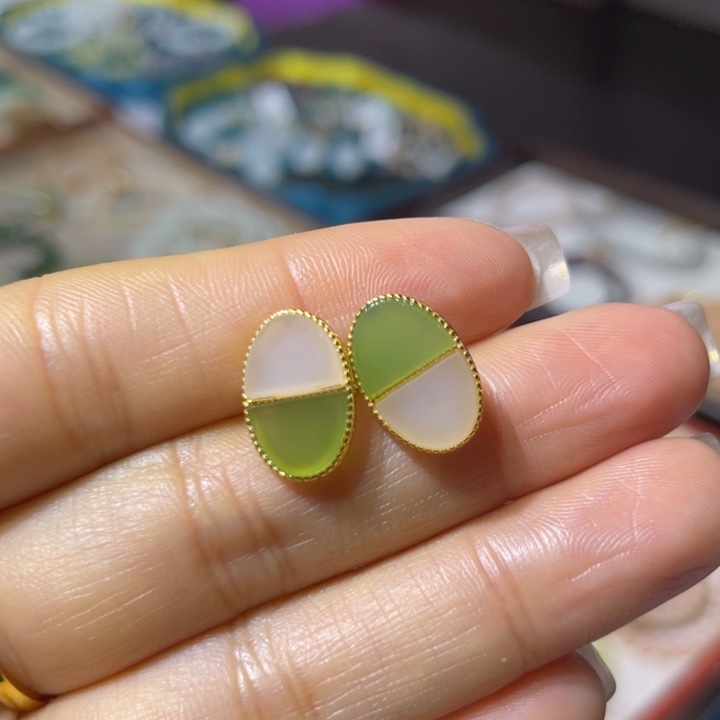 和田玉银S925镶嵌耳饰