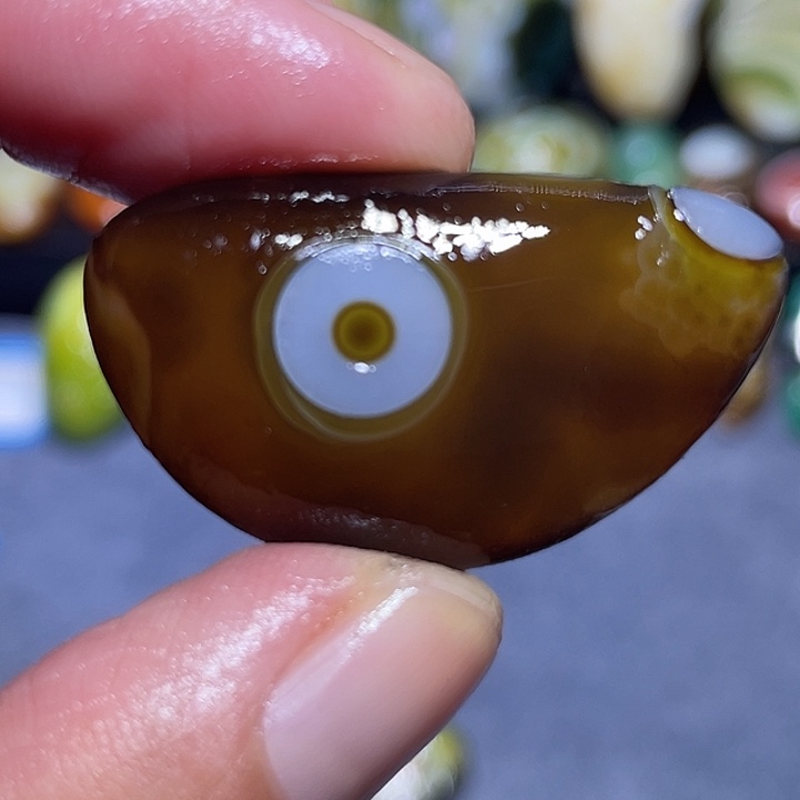 玛瑙/玉髓未镶嵌珠宝奇石