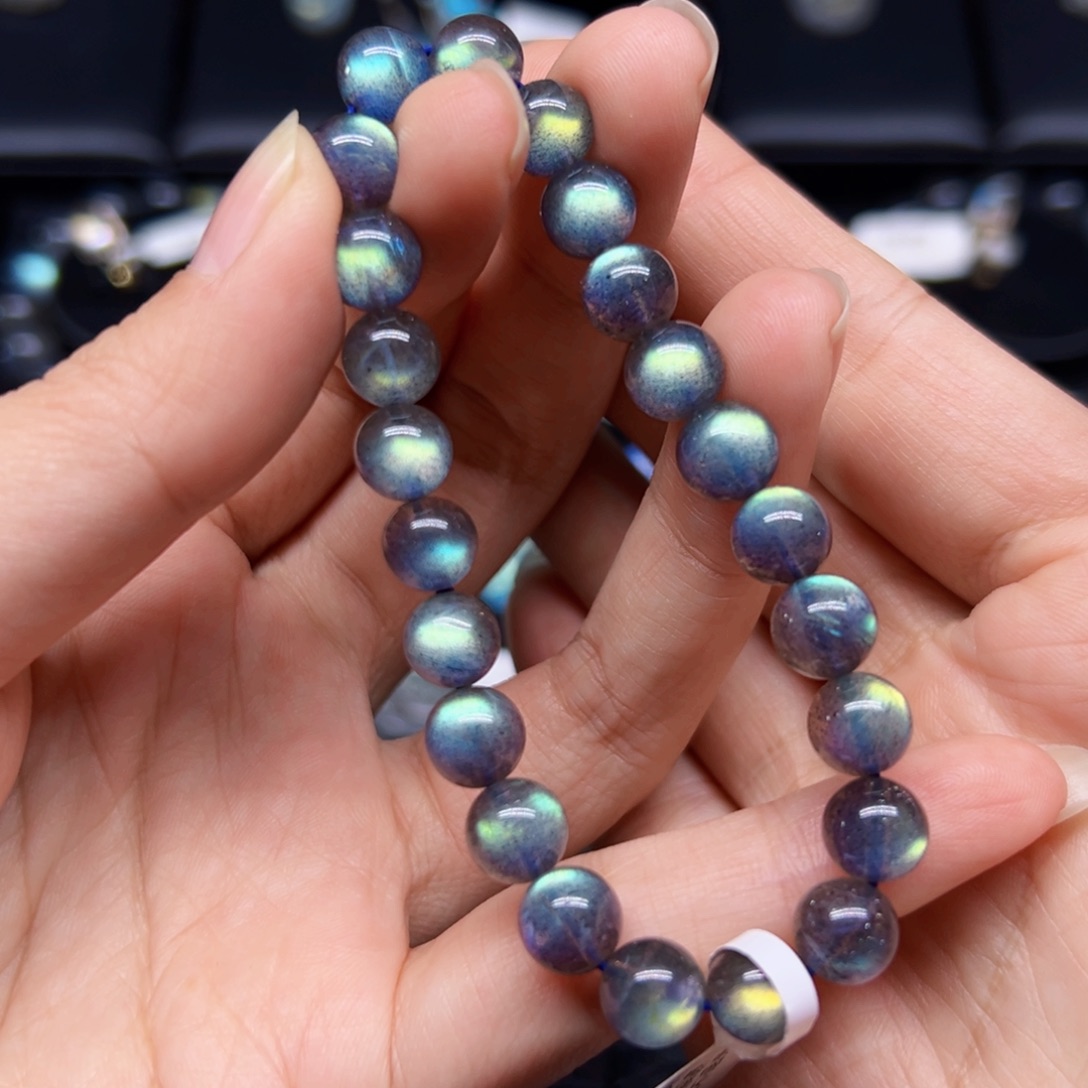 未镶嵌手链长石8.1左右