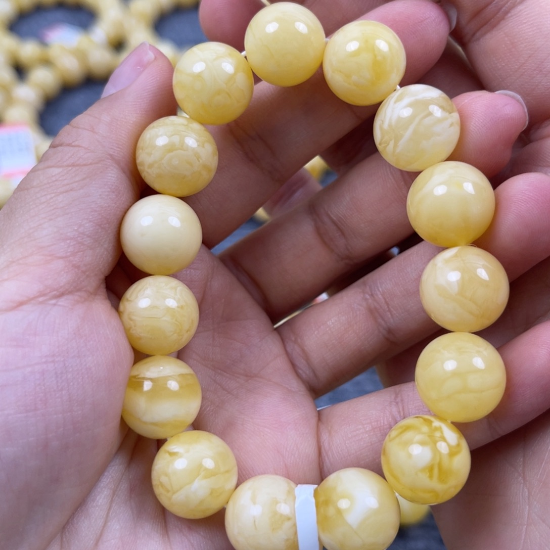 琥珀裸石未镶嵌尺寸13.5