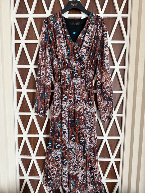 Concept限量款图腾连衣裙