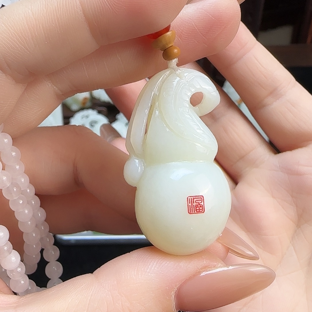 和田玉未镶嵌颈饰定制发货