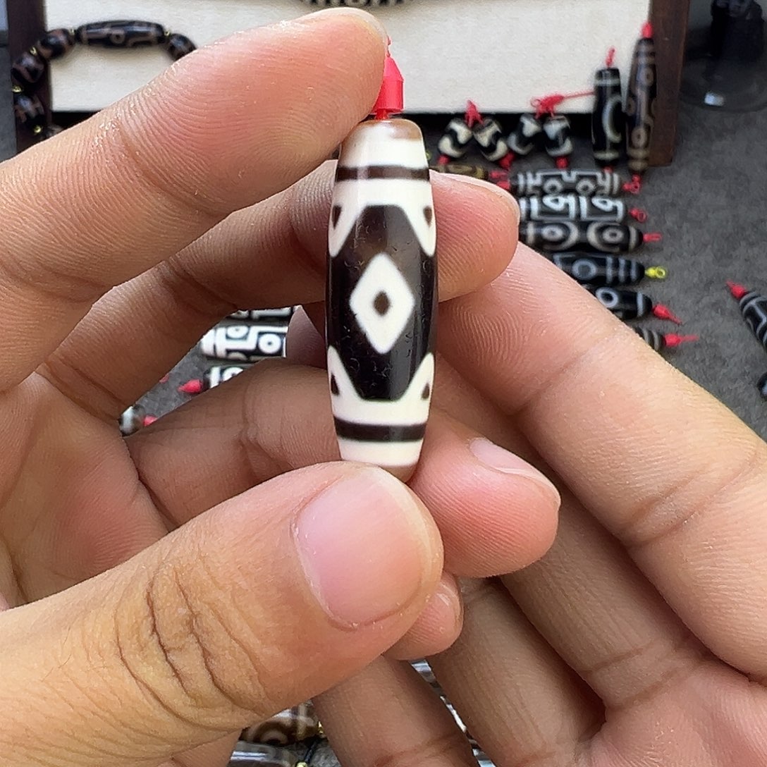 玛瑙/玉髓未镶嵌吊坠(赠链)